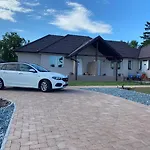 Dióliget Villa